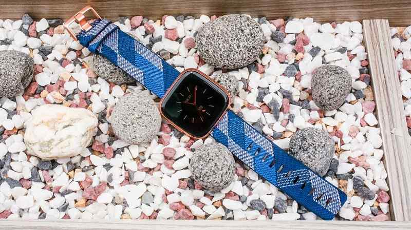 Review Fitbit Versa 2